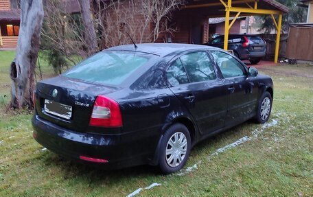 Skoda Octavia, 2011 год, 800 000 рублей, 2 фотография