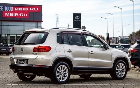 Volkswagen Tiguan I, 2015 год, 1 545 000 рублей, 6 фотография