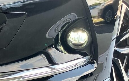 Toyota Harrier, 2019 год, 2 198 000 рублей, 12 фотография