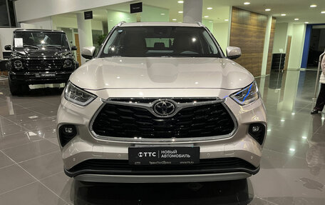 Toyota Highlander, 2025 год, 6 150 000 рублей, 2 фотография