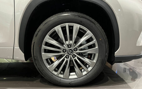 Toyota Highlander, 2025 год, 6 150 000 рублей, 18 фотография