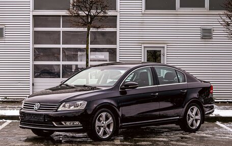 Volkswagen Passat B7, 2011 год, 995 000 рублей, 1 фотография