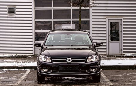 Volkswagen Passat B7, 2011 год, 995 000 рублей, 2 фотография
