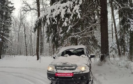 Chevrolet Niva I рестайлинг, 2018 год, 570 000 рублей, 9 фотография