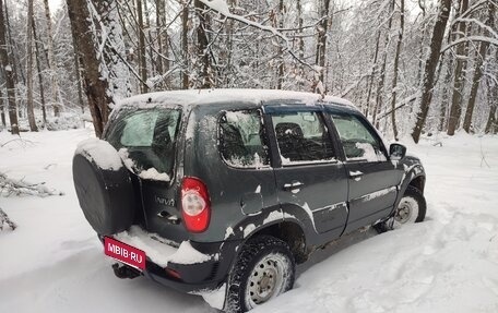 Chevrolet Niva I рестайлинг, 2018 год, 570 000 рублей, 12 фотография