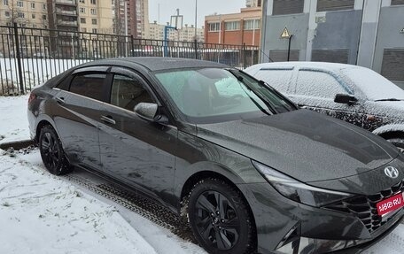 Hyundai Elantra, 2022 год, 2 250 000 рублей, 1 фотография