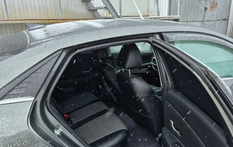 Hyundai Elantra, 2022 год, 2 250 000 рублей, 7 фотография