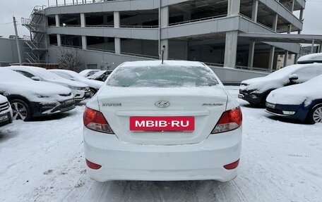 Hyundai Solaris II рестайлинг, 2013 год, 599 000 рублей, 3 фотография