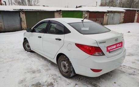 Hyundai Solaris II рестайлинг, 2012 год, 780 000 рублей, 5 фотография