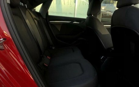 Audi A3, 2018 год, 1 599 000 рублей, 11 фотография