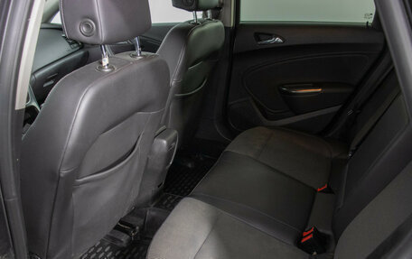 Opel Astra J, 2011 год, 588 000 рублей, 11 фотография