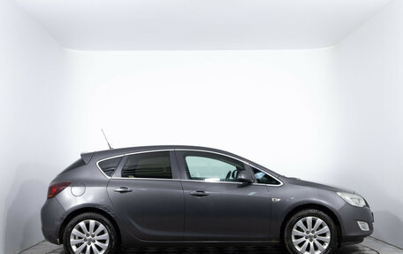 Opel Astra J, 2011 год, 588 000 рублей, 4 фотография