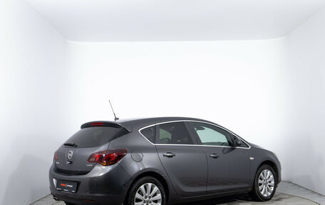 Opel Astra J, 2011 год, 588 000 рублей, 5 фотография