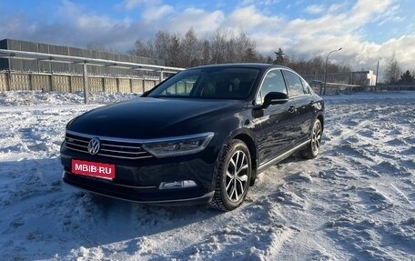 Volkswagen Passat B8 рестайлинг, 2017 год, 2 200 000 рублей, 1 фотография