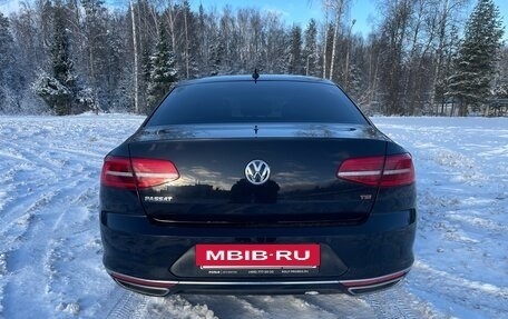 Volkswagen Passat B8 рестайлинг, 2017 год, 2 200 000 рублей, 7 фотография