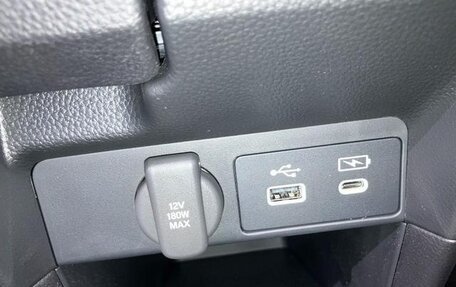 Honda Stepwgn, 2022 год, 2 830 000 рублей, 11 фотография