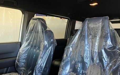 Honda Stepwgn, 2022 год, 2 830 000 рублей, 32 фотография