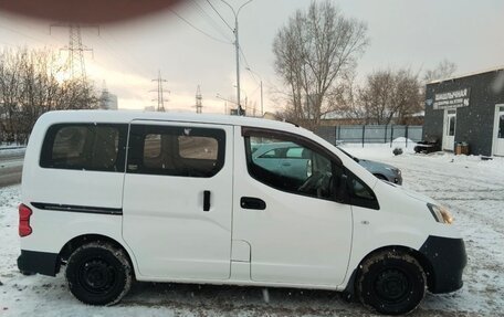 Nissan NV200, 2010 год, 1 100 000 рублей, 7 фотография