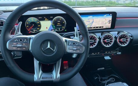 Mercedes-Benz CLA, 2019 год, 3 075 000 рублей, 5 фотография