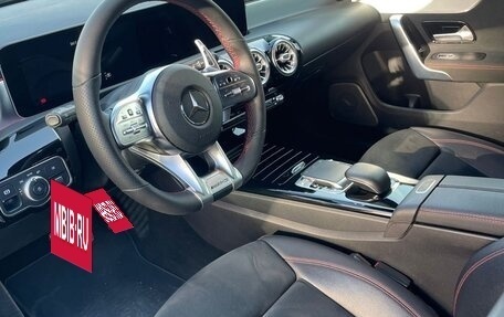 Mercedes-Benz CLA, 2019 год, 3 075 000 рублей, 6 фотография