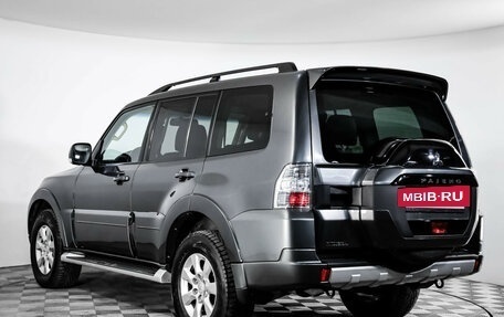 Mitsubishi Pajero IV, 2015 год, 2 350 000 рублей, 7 фотография