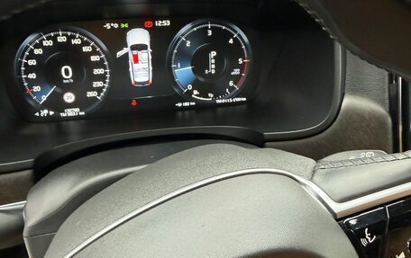 Volvo V90 Cross Country I рестайлинг, 2018 год, 3 630 000 рублей, 15 фотография