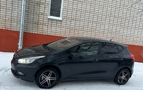KIA cee'd III, 2013 год, 678 000 рублей, 2 фотография