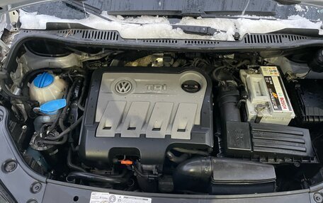 Volkswagen Touran III, 2012 год, 950 000 рублей, 9 фотография