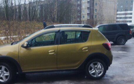 Renault Sandero II рестайлинг, 2014 год, 879 999 рублей, 4 фотография