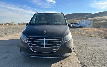 Mercedes-Benz V-Класс, 2025 год, 14 700 000 рублей, 1 фотография