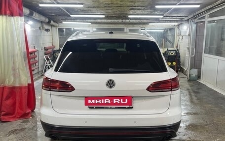 Volkswagen Touareg III, 2019 год, 4 500 000 рублей, 9 фотография