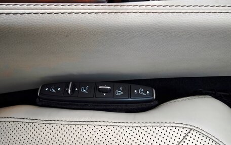 Mercedes-Benz CLS, 2013 год, 2 500 000 рублей, 19 фотография