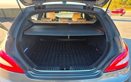 Mercedes-Benz CLS, 2013 год, 2 500 000 рублей, 22 фотография