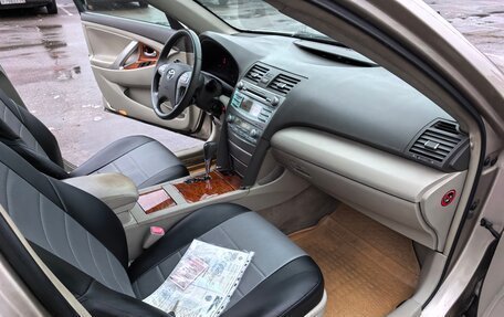 Toyota Camry, 2008 год, 685 000 рублей, 11 фотография