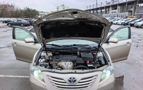 Toyota Camry, 2008 год, 685 000 рублей, 3 фотография