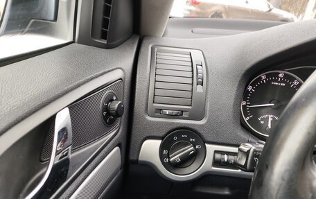 Skoda Octavia, 2012 год, 970 000 рублей, 16 фотография