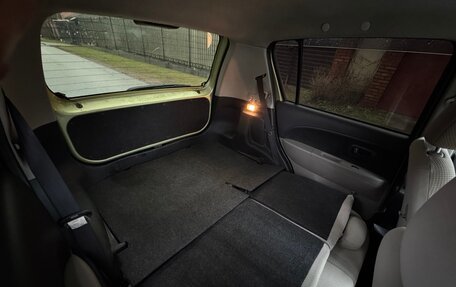 Toyota Passo III, 2006 год, 333 000 рублей, 15 фотография