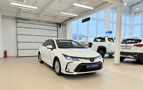 Toyota Corolla, 2021 год, 2 349 900 рублей, 8 фотография