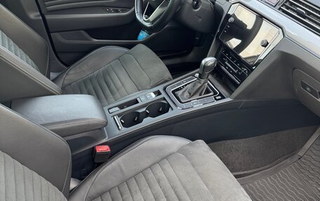 Volkswagen Passat B8 рестайлинг, 2021 год, 3 015 000 рублей, 6 фотография