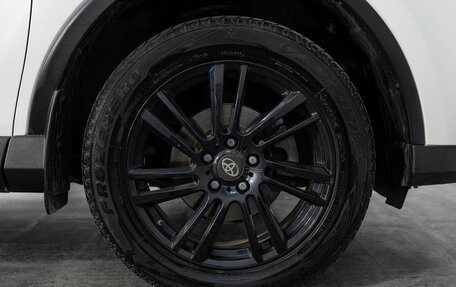 Toyota RAV4, 2017 год, 2 169 000 рублей, 19 фотография