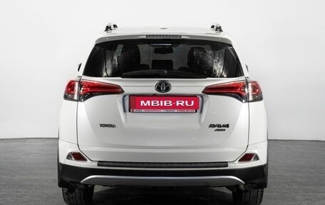 Toyota RAV4, 2017 год, 2 169 000 рублей, 3 фотография