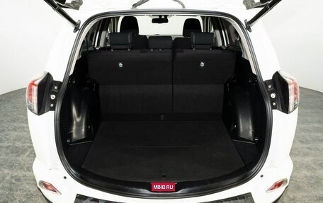 Toyota RAV4, 2017 год, 2 169 000 рублей, 18 фотография