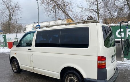 Volkswagen Transporter T5 рестайлинг, 2006 год, 1 200 000 рублей, 2 фотография