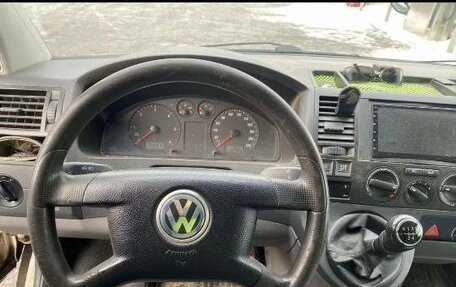 Volkswagen Transporter T5 рестайлинг, 2006 год, 1 200 000 рублей, 7 фотография