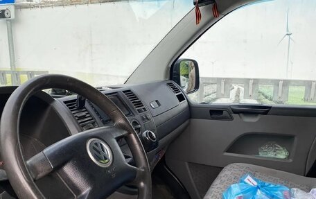 Volkswagen Transporter T5 рестайлинг, 2006 год, 1 200 000 рублей, 4 фотография