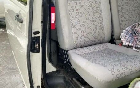 Volkswagen Transporter T5 рестайлинг, 2006 год, 1 200 000 рублей, 8 фотография