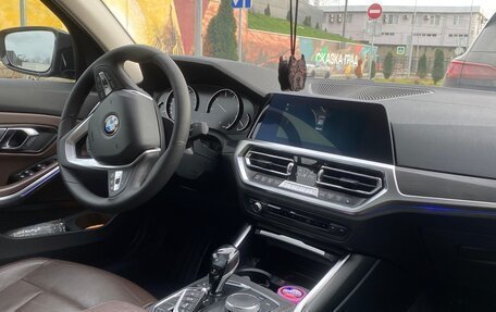 BMW 3 серия, 2019 год, 2 590 000 рублей, 2 фотография