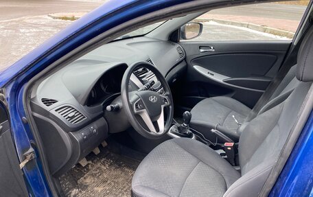 Hyundai Solaris II рестайлинг, 2014 год, 685 000 рублей, 6 фотография