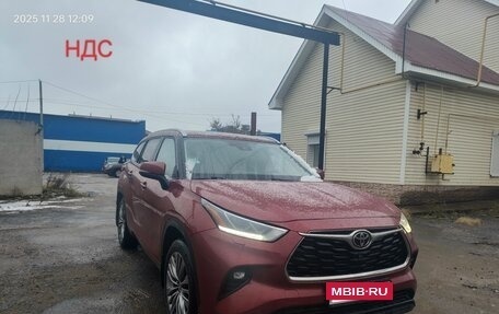 Toyota Highlander, 2021 год, 4 750 000 рублей, 9 фотография