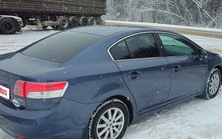 Toyota Avensis III рестайлинг, 2009 год, 1 380 000 рублей, 4 фотография